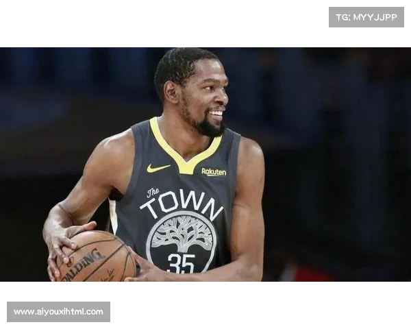 弗拉格隔扣杜兰特,新老对决引爆社交媒体 弗拉格隔扣杜兰特,新老对决引爆社交媒体